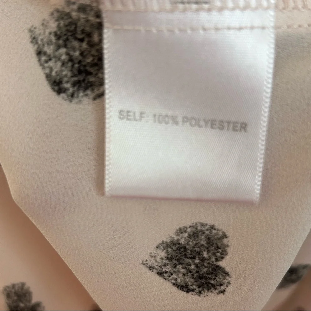 Rose & Olive Sheer Pastel Pink Blouse Top with Black Heart Print 3/4  Sleeves 1X - Picture 6 of 8